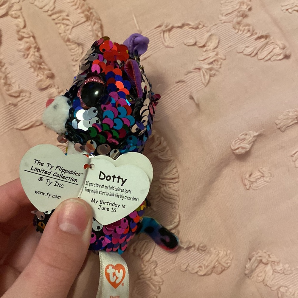 Keychain for backpack - Picture 2 of 2